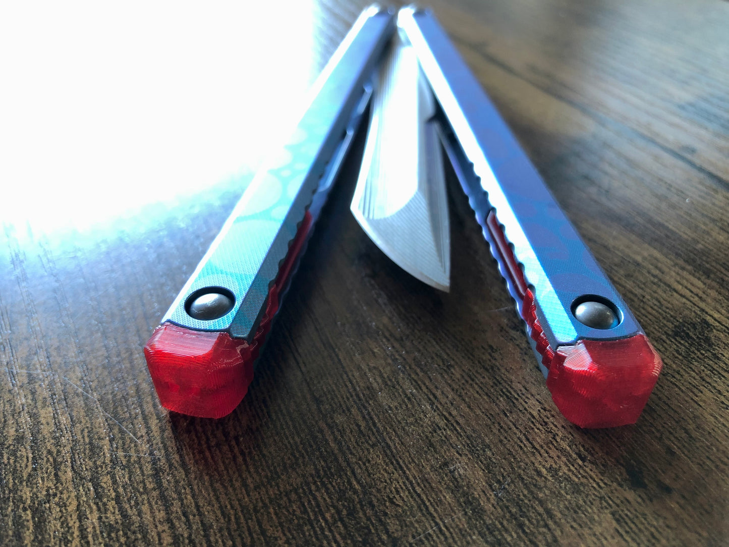 These Zippy spacers designed for the Fellowship Blades Gaboon balisong are made in-house from a rubbery, shatter-proof polyurethane. They add additional jimping to the Gaboon, and are also available as extensions which add handle length, protect the handles from drops, and include an adjustable tungsten weight system.