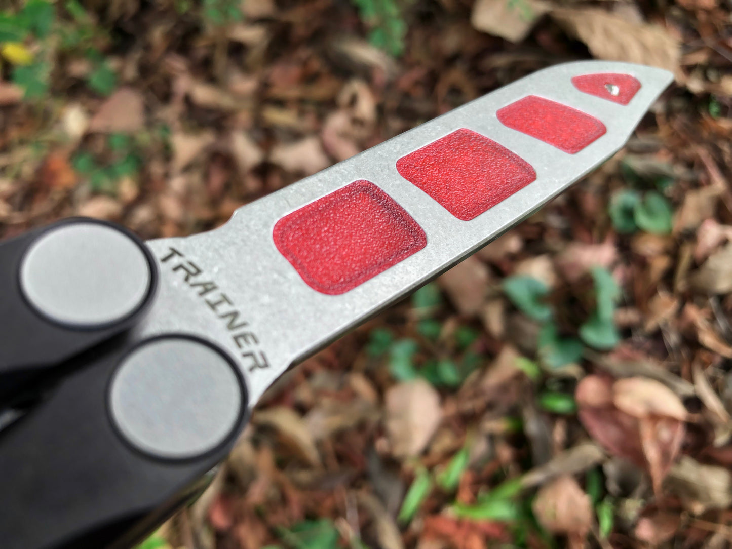 Modify the balance of your Revo Nexus balisong trainer with this custom-made Zippy balance mod. These inserts add blade weight for a more neutral balance profile. The inserts are made from a shatter-proof polyurethane and won't fall out on drops.
