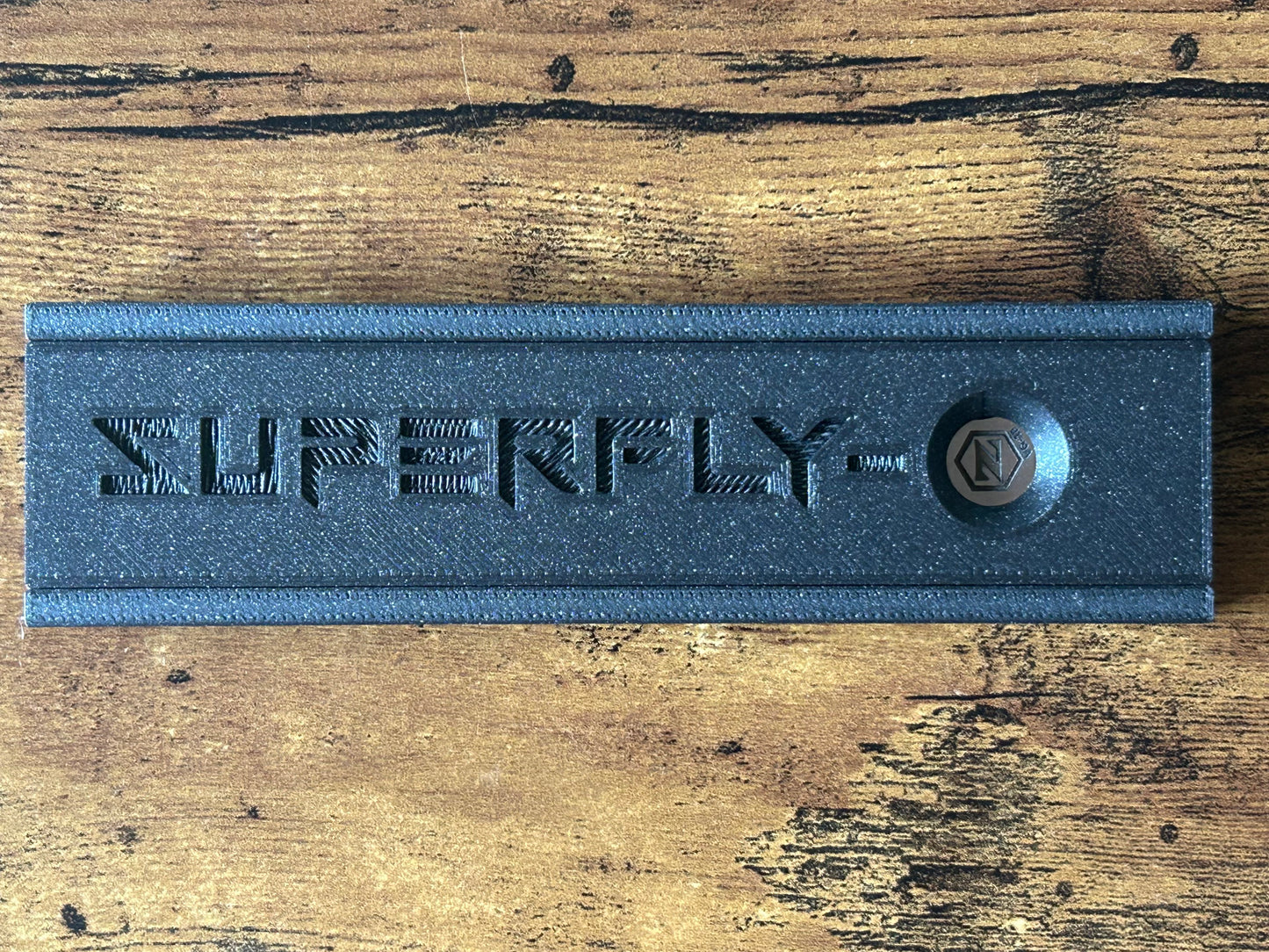 Kit our your BBBarFly SuperFly balisong trainer with the Zippy SuperFly-Z mod. The SuperFly-Z is a drop-in replacement for the SuperFly trainer blade.