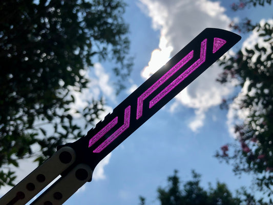 Modify the balance and add a pop of color to your Squid industries balisong trainer with these polyurethane blade inserts and handle inlays. The objective of this mod is to add blade weight for a slightly more neutral balance, with optional cosmetic handle inlays to add a pop of color.