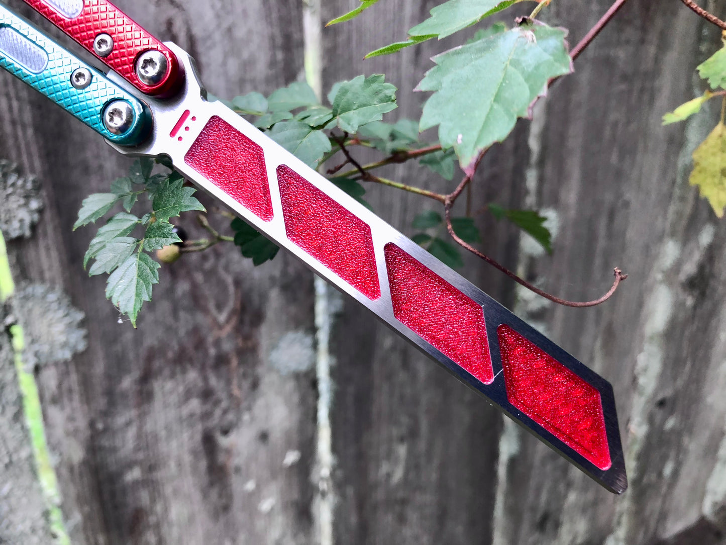 Add blade weight and a pop of color to your NRB Ultralight balisong trainer with these custom-made Zippy blade inserts. The inserts are made of a shatter-proof polyurethane with an edge lip, so they won't fall out on drops. The inserts enable you to modify the balance of your Ultralight and can be used to compensate for the added handle weight from the Zippy handle inlays.