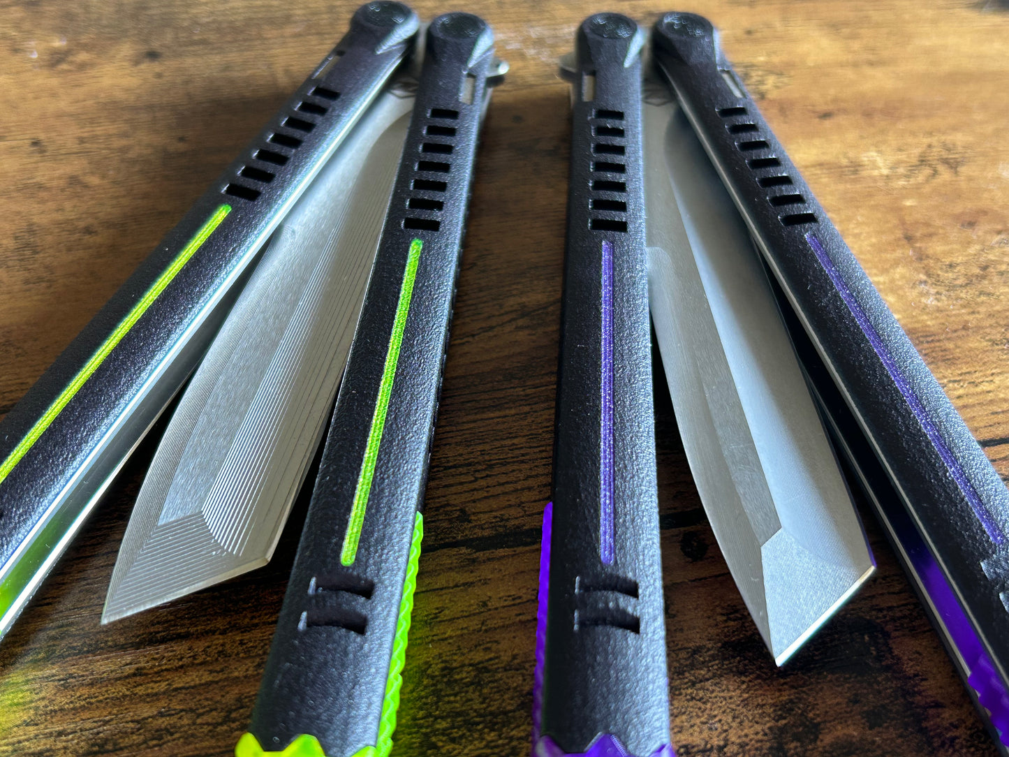 Zippy Parallax Balisong