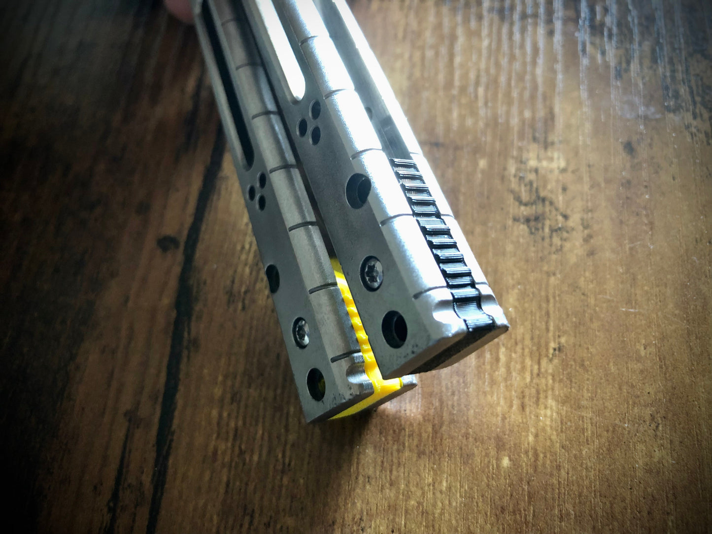 Reduce the handle bias of your HOM i-Basilisk, HOM Basilisk-R (for Titanium and G10/CF variants), and HOM Prodigy balisongs with Zippy extension spacers and handle inlays.