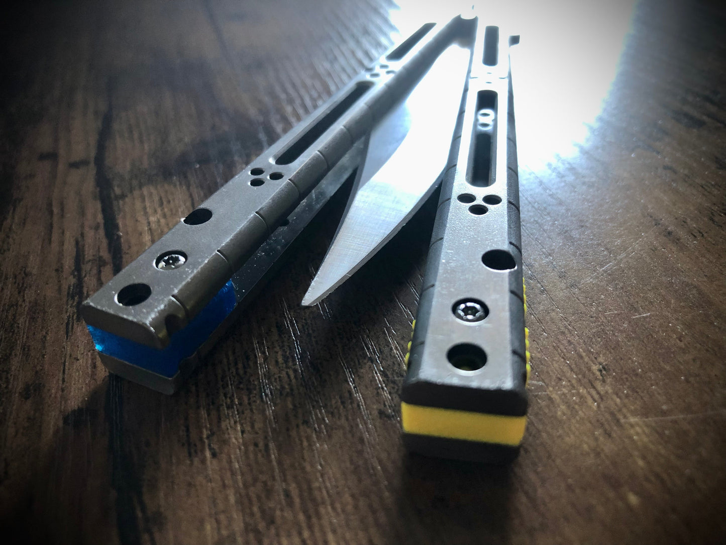 Reduce the handle bias of your HOM i-Basilisk, HOM Basilisk-R (for Titanium and G10/CF variants), and HOM Prodigy balisongs with Zippy extension spacers and handle inlays.