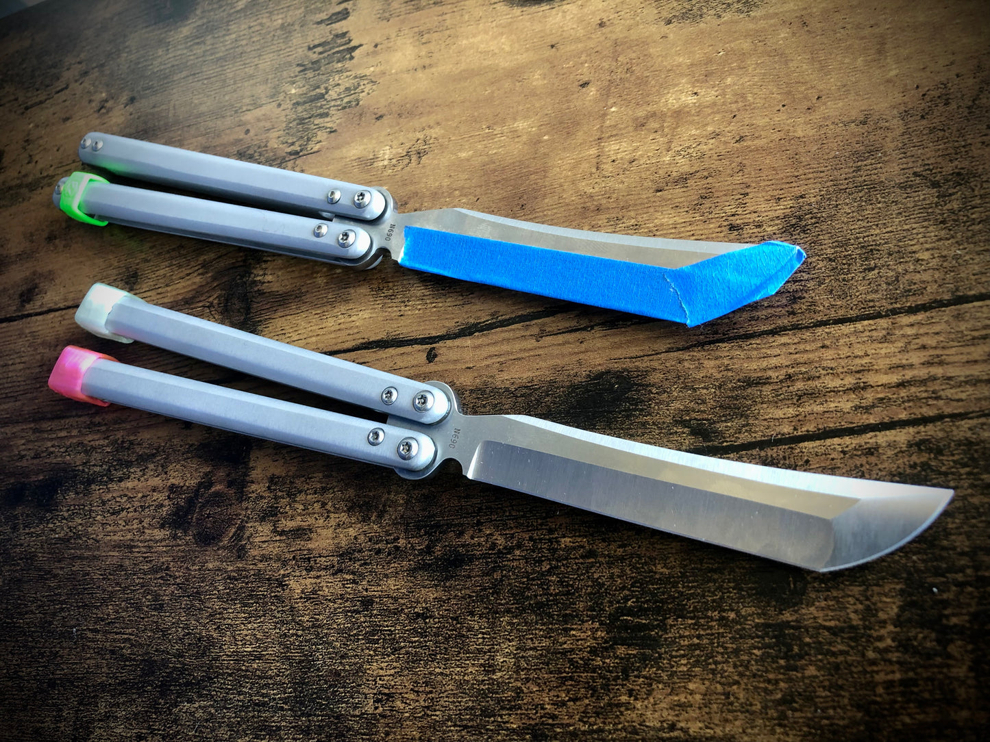 Protect your favorite balisong handles from concrete drops with the original Zippy handle caps. Weight caps to adjust the balance, slim caps for low-profile handle protection and grip for ladders, and LED caps for a light-up balisong experience. Mark your bite handle with the best bite markers on the market.