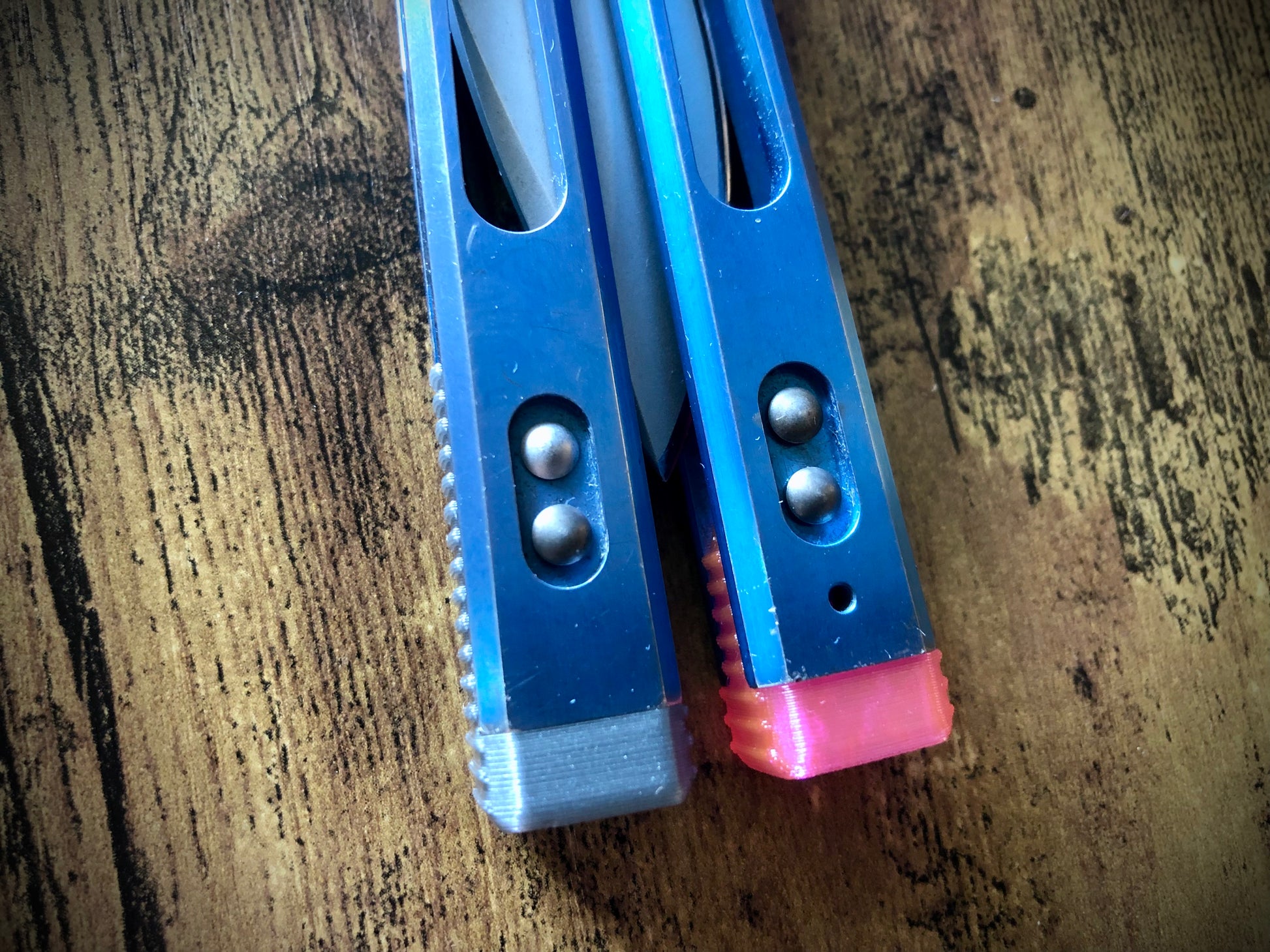 Improve the balance of your Blade Runner Systems Replicant, BRS Alpha Beast, and BRS Barebones with Zippy Spacers. Adjustable balance, positive jimping, and handle extensions to protect your favorite balisongs from concrete drops.