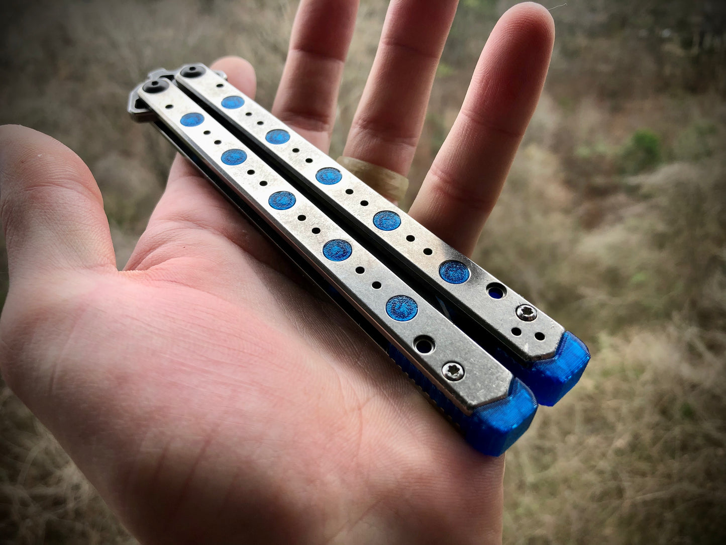 Improve the balance of your Kershaw Lucha balisong for flipping with Zippy mods: extension spacers with Jimping for the Kershaw Lucha and Flytanium Lucha, and the ZippyLucha handle mod with the high-performance Zippy bearing system.