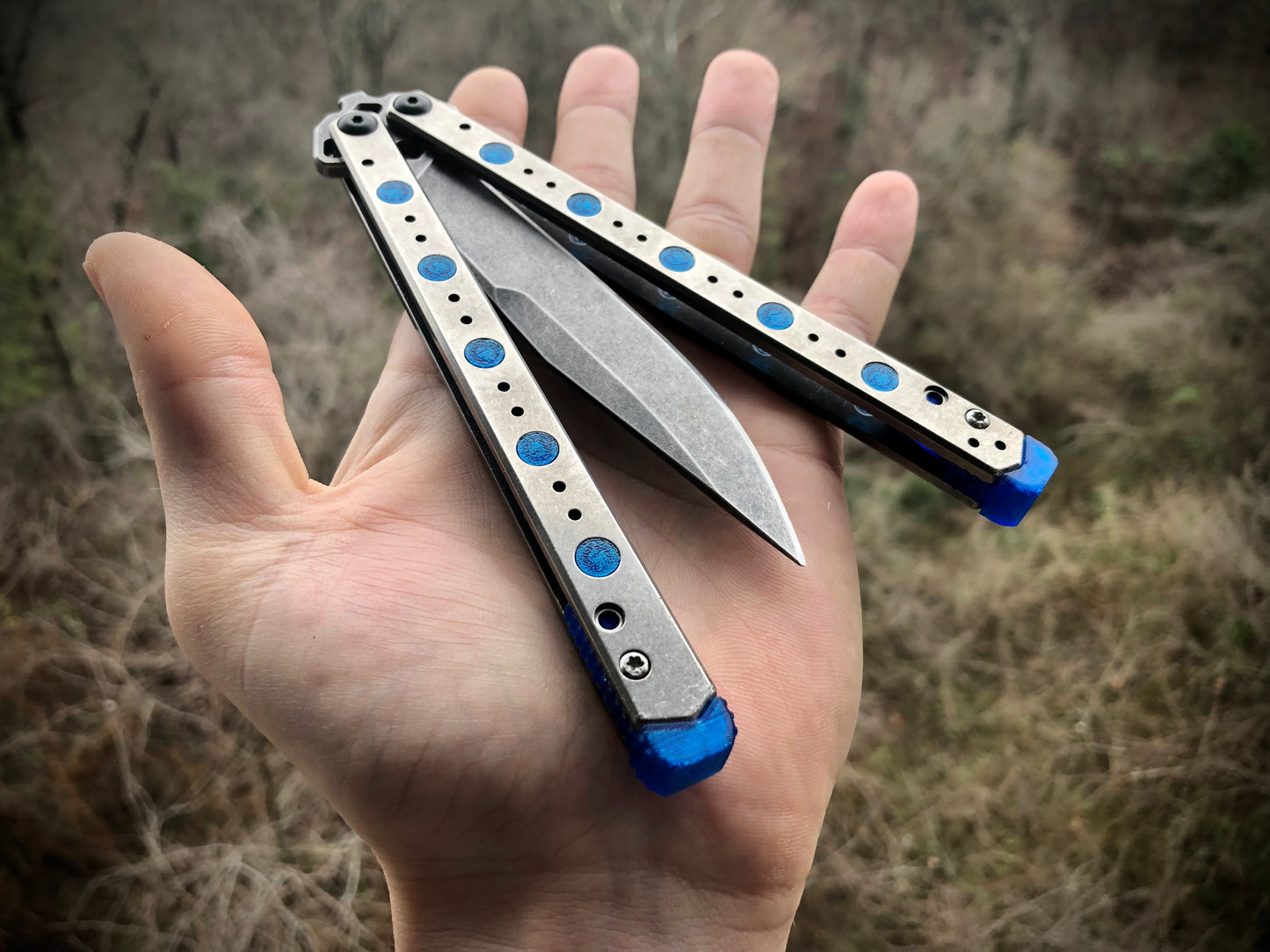 Improve the balance of your Kershaw Lucha balisong for flipping with Zippy mods: extension spacers with Jimping for the Kershaw Lucha and Flytanium Lucha, and the ZippyLucha handle mod with the high-performance Zippy bearing system.