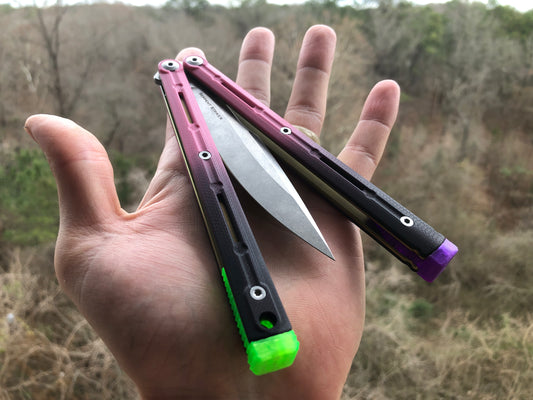 Improve the balance of your Maxace Serpent Striker v3 and Maxace Phantom balisong trainer with tungsten-weighted trainer blade inserts and extension spacers with jimping.