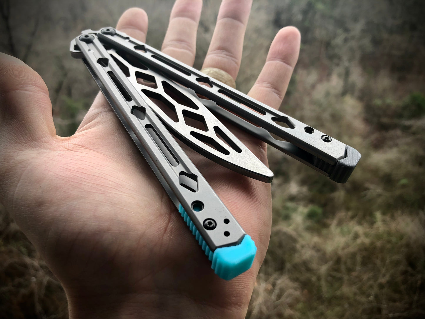 Improve the balance of your Kershaw Lucha balisong for flipping with Zippy mods: extension spacers with Jimping for the Kershaw Lucha and Flytanium Lucha, and the ZippyLucha handle mod with the high-performance Zippy bearing system.