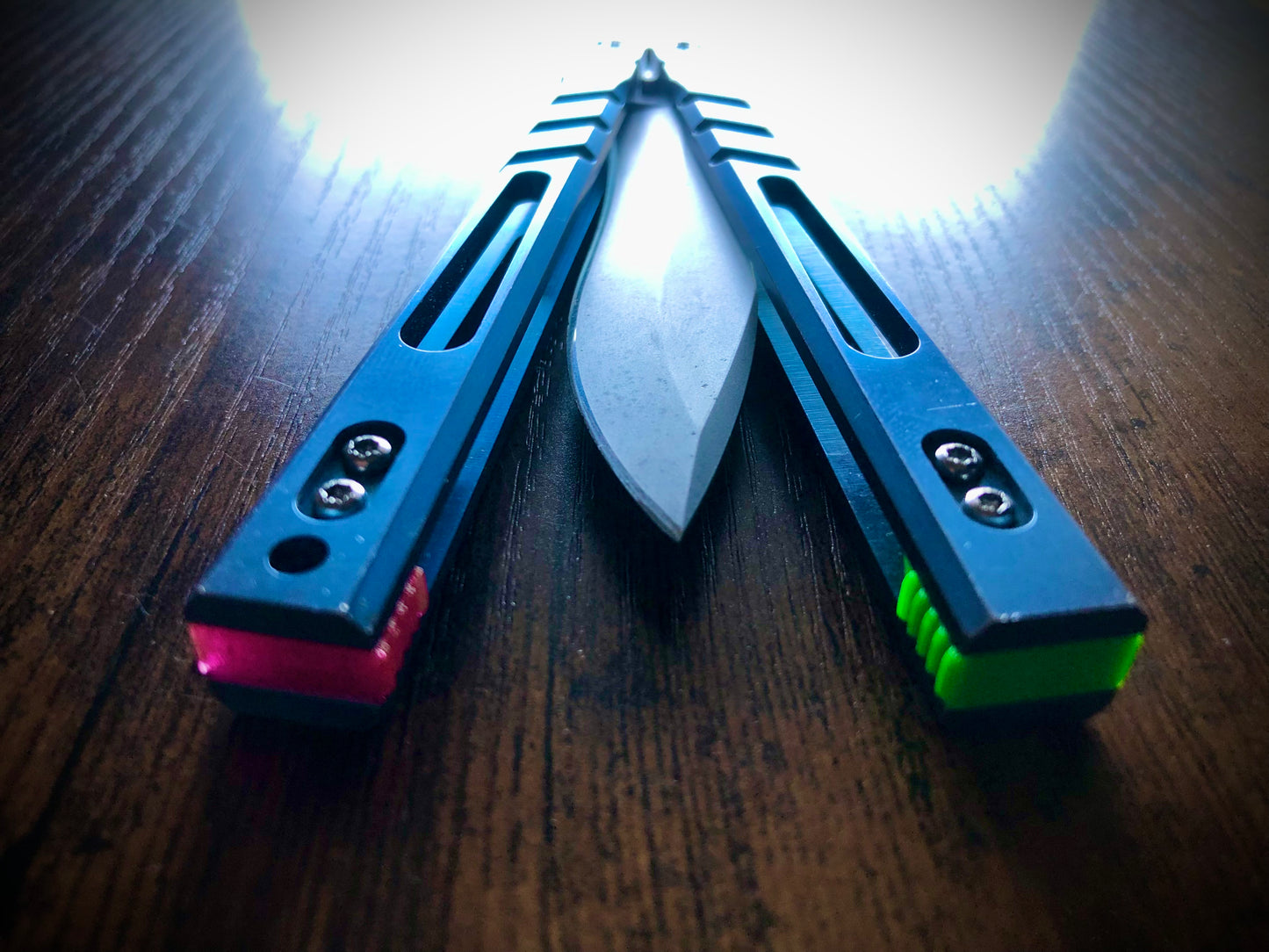 Improve the balance of your Blade Runner Systems Replicant, BRS Alpha Beast, and BRS Barebones with Zippy Spacers. Adjustable balance, positive jimping, and handle extensions to protect your favorite balisongs from concrete drops.