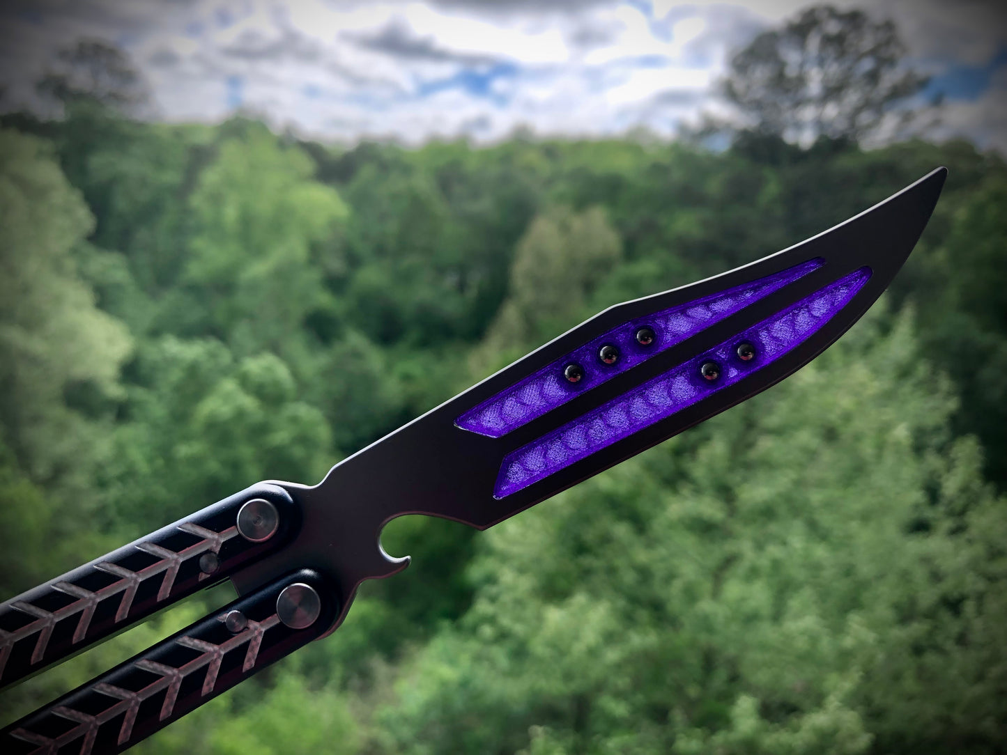 Adjust the balance of your Nabalis Vulp balisong trainer (designed by Will Hirsch) with this custom-made Zippy blade insert.