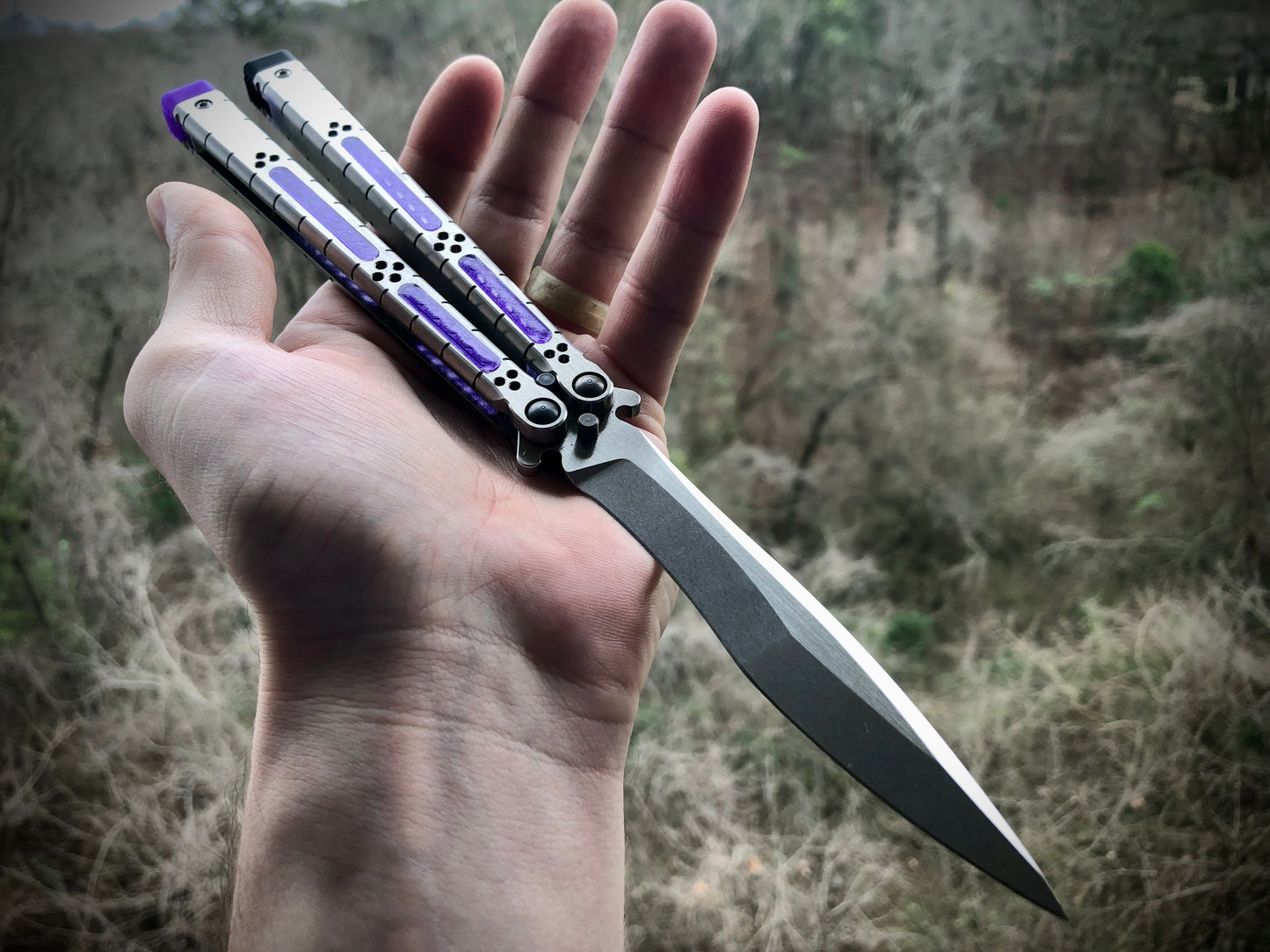 Reduce the handle bias of your HOM i-Basilisk, HOM Basilisk-R (for Titanium and G10/CF variants), and HOM Prodigy balisongs with Zippy extension spacers and handle inlays.