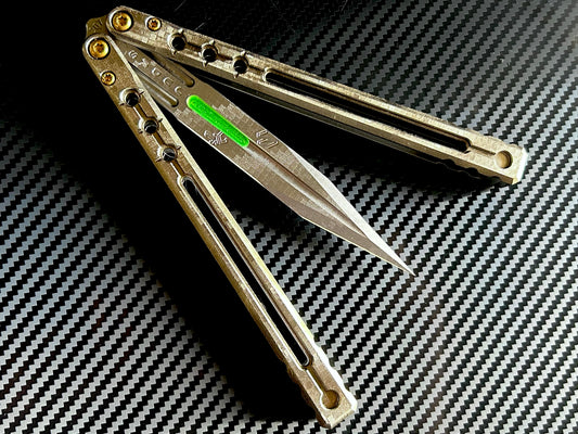 Designed for the AcidWrx Zzyzx butterfly knife with the "Judas" blade, this cosmetic Zippy inlay installs in seconds. Plus, it won’t fall out on drops or affect the balance. The inlays are made in-house from a shatter-proof polyurethane.