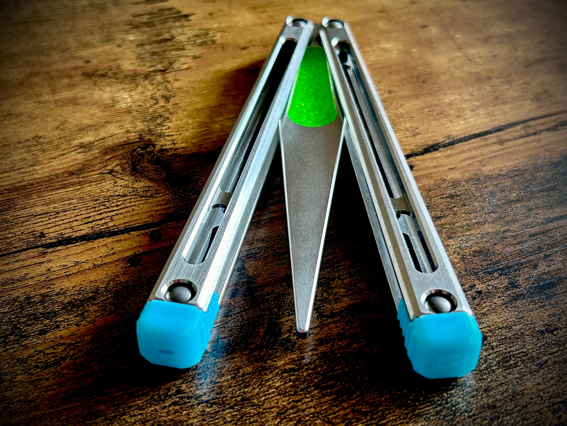 Designed and manufactured by Zippy, these are the stock spacers included with each Remshi Shino butterfly knife trainer. This listing allows you to customize your Remshi Shino with different spacer lengths and colors. These spacers are made in-house from a rubbery, shatter-proof polyurethane. They add grip and enable you to adjust the balance of your Shino. Choose from the stock OEM 5.75" Extension Spacers, or make your Shino shorter with either 5.69" Extensions or Flush Spacers.