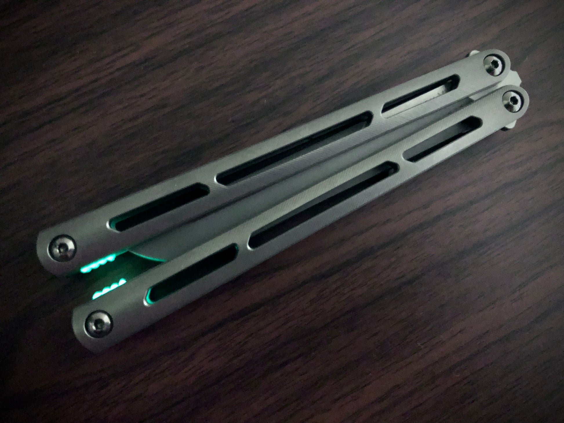 Jimping Mod & Handle Inlays for Squid Industries Tsunami – Zippy ...