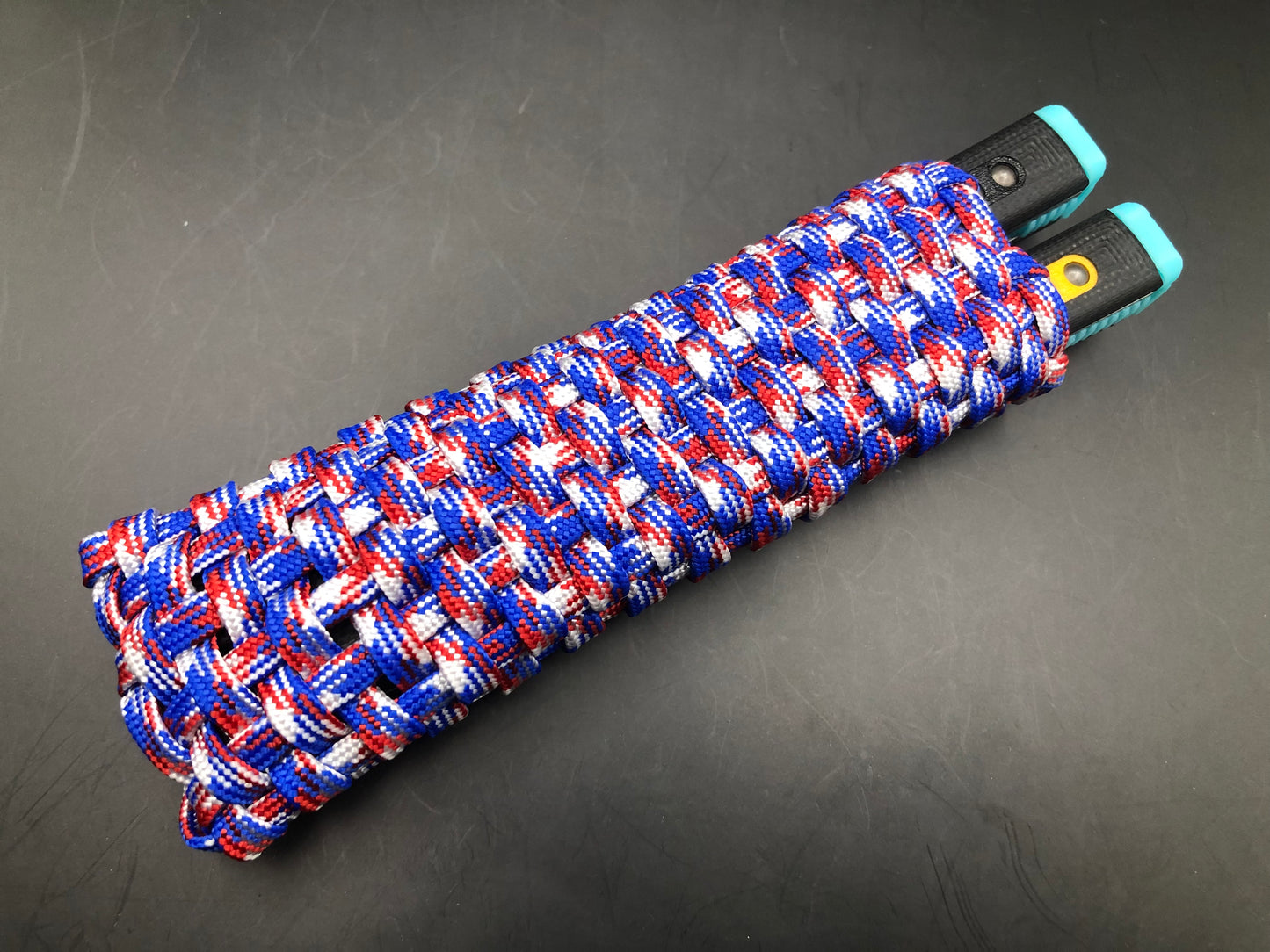 These handmade paracord slips made by @BalisongSlips on Instagram offer a functional way to pocket-carry your favorite EDC balisong while protecting your fingers, your balisong, and everything else in your pocket.