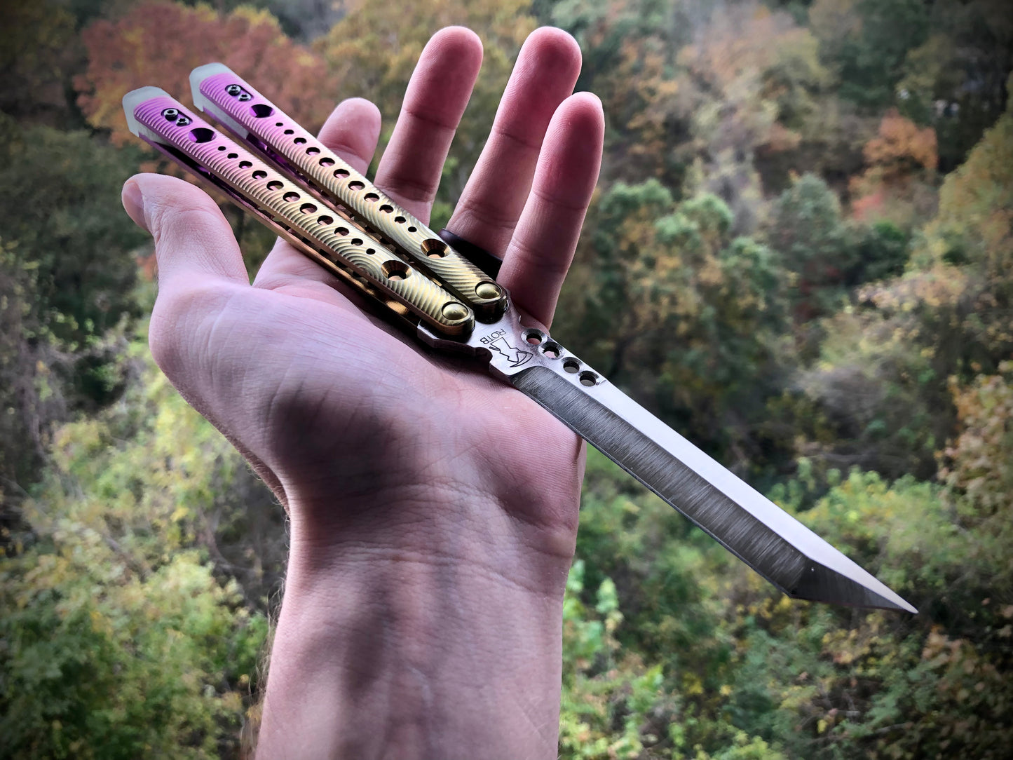 Improve the balance of your Blade Runner Systems Replicant, BRS Alpha Beast, and BRS Barebones with Zippy Spacers. Adjustable balance, positive jimping, and handle extensions to protect your favorite balisongs from concrete drops. Featuring Revenge of the Blades (ROTB) and Squiggle Scales.